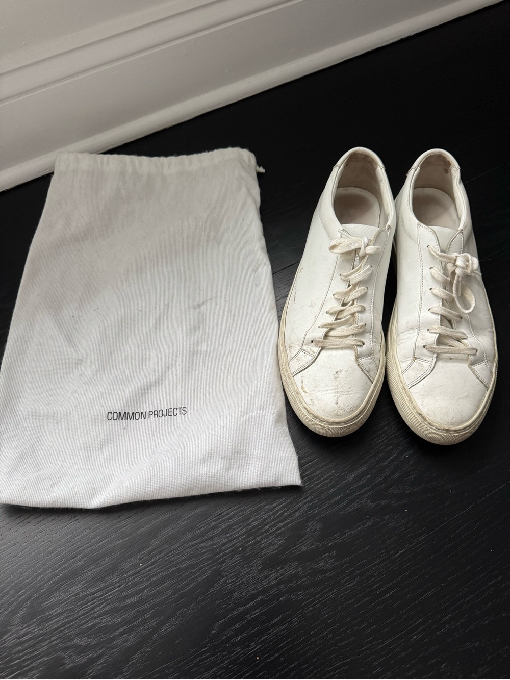 Common Projects White Leather Low-Top Sneakers with Dust Bag